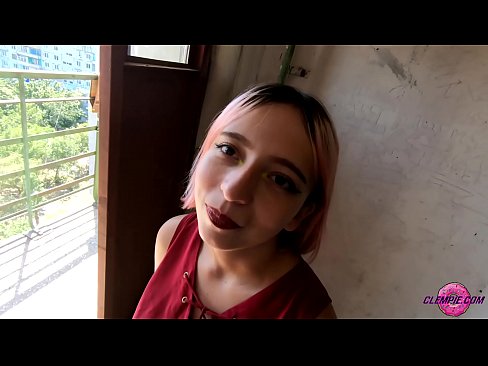 ❤️ Sha'awar ɗalibi yana tsotsar Baƙo a Waje - Cum A Fuskarsa ❤❌ a mu ❌❤
